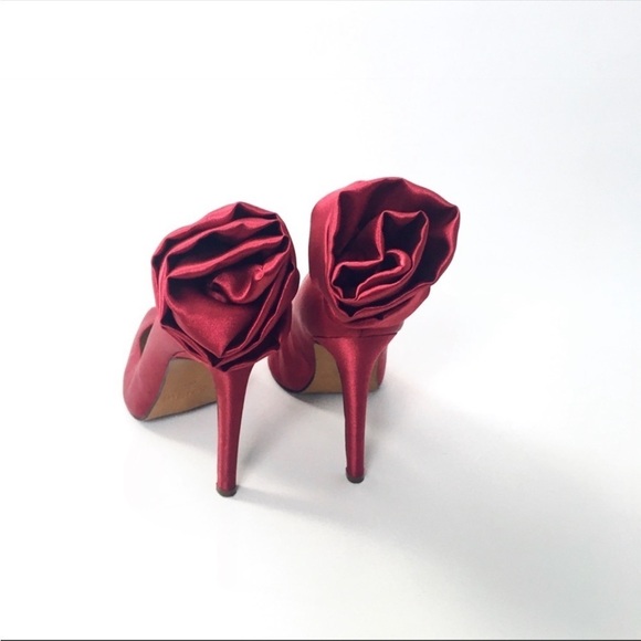 🍀3/$30 Colin Stuart Magenta Satin Rose Stilettos pointed toe heel pump size 6.5 - Picture 5 of 10